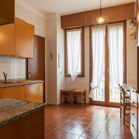 Accomodo - Mib53 Bivano Life * Milánó
